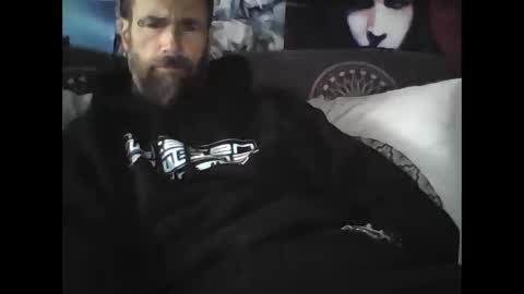 Snapshot of oedipe666 chatting on October 1, 2025, 4:35 pm oedipe666cam online show from October 1, 2025, 4:35 pm
