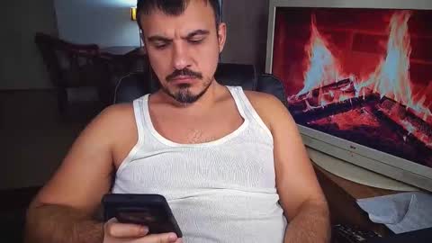 Snapshot of officeman7 chatting on February 9, 2025, 4:07 pm officeman7 online show from February 9, 2025, 4:07 pm