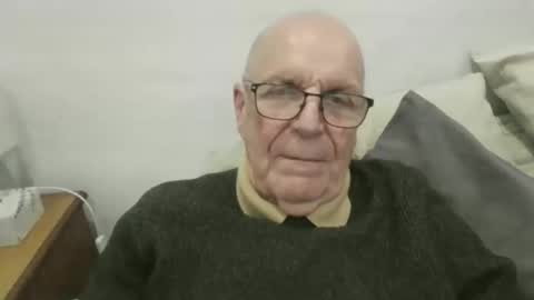 oggi95 online show from November 23, 2025, 8:19 pm