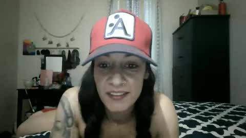 Snapshot of oglitcouple chatting on December 19, 2024, 9:28 pm Lit en Cama online show from December 19, 2024, 9:28 pm