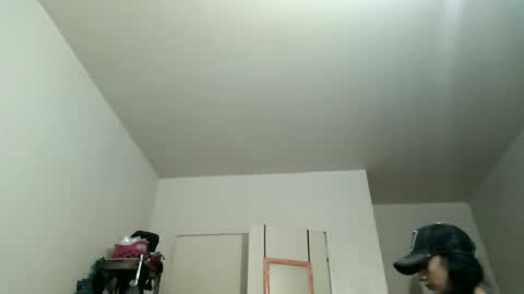 Snapshot of oglitcouple chatting on March 12, 2025, 9:13 pm Lit en Cama online show from March 12, 2025, 9:13 pm