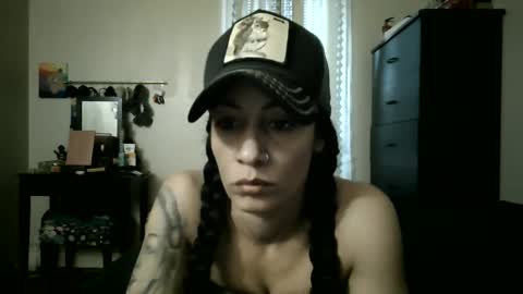 Snapshot of oglitcouple chatting on October 1, 2025, 10:27 pm Lit en Cama online show from October 1, 2025, 10:27 pm