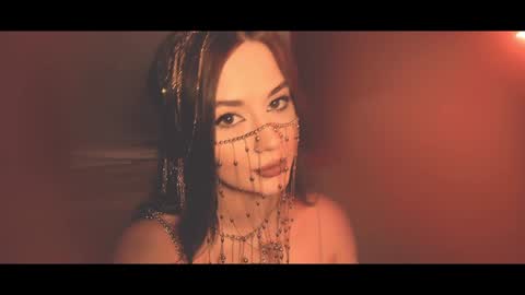 your dear Lilith Chapman online show from January 9, 2025, 8:11 pm