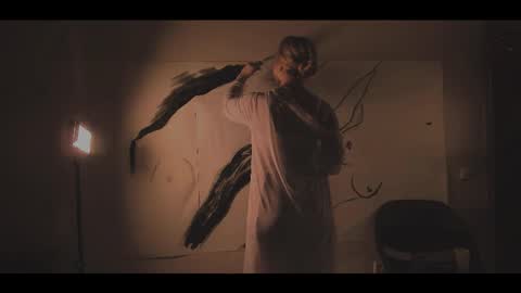 your dear Lilith Chapman online show from October 18, 2025, 10:54 pm