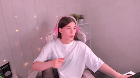 KAYA. online Tu We Th Fr Sa 0100AM - 0800AM Time zone of Germany Munich online show from March 25, 2026, 11:55 pm