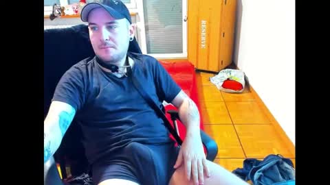 Snapshot of ohihoe92 chatting on December 20, 2024, 10:05 am Chris online show from December 20, 2024, 10:05 am