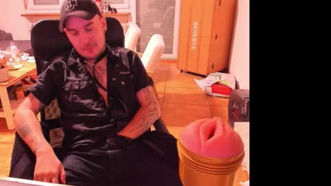 Snapshot of ohihoe92 chatting on January 31, 2026, 8:40 pm Chris online show from January 31, 2026, 8:40 pm