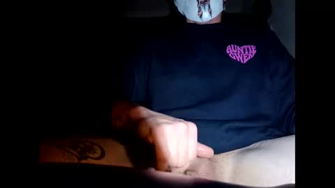 ohjaybones online show from October 30, 2025, 7:21 am