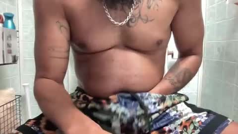 ohmygoddaddy online show from October 8, 2025, 11:52 am