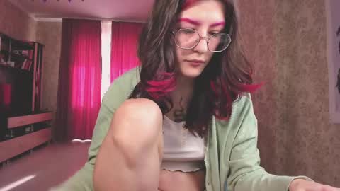 Snapshot of ohmygoddestkimmy chatting on February 13, 2025, 11:28 am Kmmy online show from February 13, 2025, 11:28 am