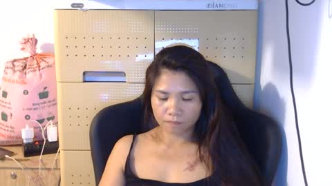 oinjer09 online show from June 13, 2026, 8:45 am