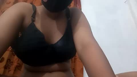 oitila online show from May 6, 2026, 9:42 pm