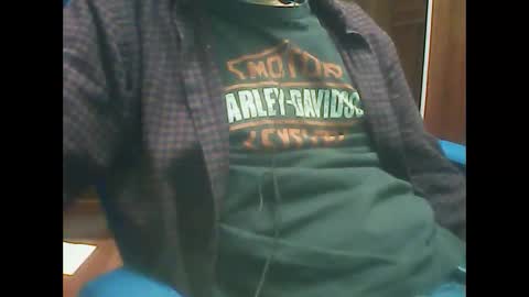 ojosverdess30 online show from February 12, 2025, 3:49 pm