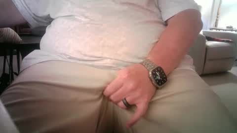 okiehard1 online show from October 6, 2025, 6:27 pm