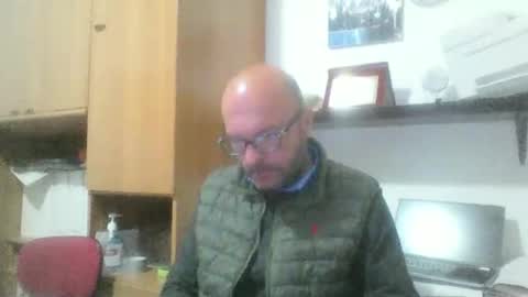 Snapshot of olak21 chatting on November 8, 2025, 4:51 pm olak21 online show from November 8, 2025, 4:51 pm