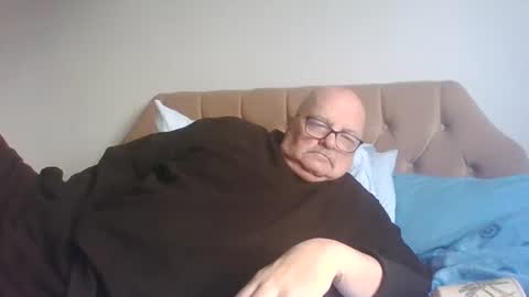 Snapshot of old_fkr chatting on December 2, 2024, 2:30 pm old_fkr online show from December 2, 2024, 2:30 pm