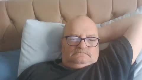 Snapshot of old_fkr chatting on December 11, 2024, 9:52 am old_fkr online show from December 11, 2024, 9:52 am