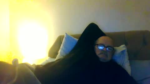 Snapshot of old_fkr chatting on December 19, 2024, 7:51 pm old_fkr online show from December 19, 2024, 7:51 pm