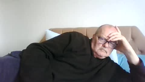 Snapshot of old_fkr chatting on December 20, 2024, 9:43 am old_fkr online show from December 20, 2024, 9:43 am