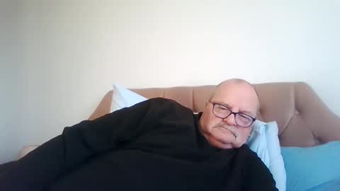 Snapshot of old_fkr chatting on December 21, 2024, 11:22 am old_fkr online show from December 21, 2024, 11:22 am