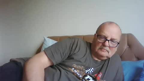 Snapshot of old_fkr chatting on December 24, 2024, 8:55 am old_fkr online show from December 24, 2024, 8:55 am