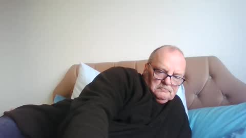 Snapshot of old_fkr chatting on January 6, 2025, 12:57 pm old_fkr online show from January 6, 2025, 12:57 pm