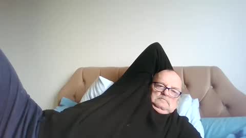 Snapshot of old_fkr chatting on January 8, 2025, 1:41 pm old_fkr online show from January 8, 2025, 1:41 pm