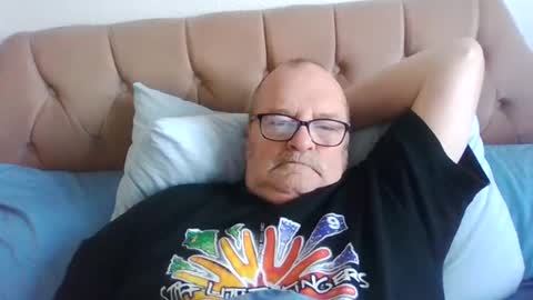 Snapshot of old_fkr chatting on January 9, 2025, 8:45 am old_fkr online show from January 9, 2025, 8:45 am