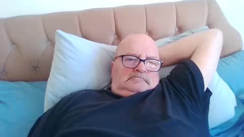 Snapshot of old_fkr chatting on January 11, 2025, 9:47 am old_fkr online show from January 11, 2025, 9:47 am