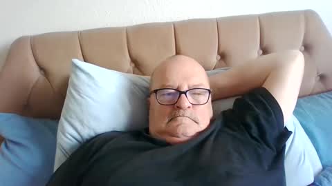 Snapshot of old_fkr chatting on January 14, 2025, 9:24 am old_fkr online show from January 14, 2025, 9:24 am