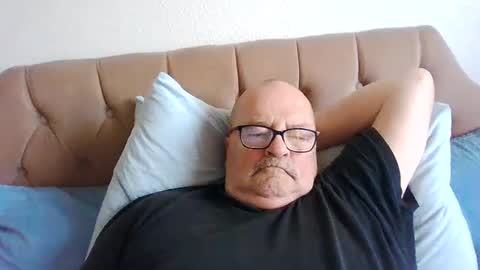 Snapshot of old_fkr chatting on January 15, 2025, 9:13 am old_fkr online show from January 15, 2025, 9:13 am