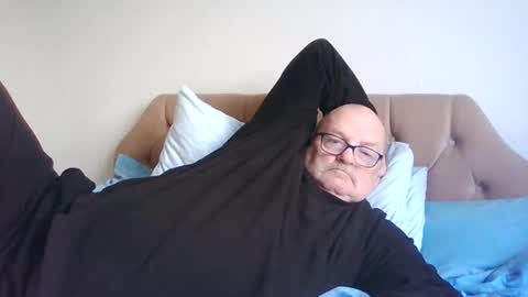 Snapshot of old_fkr chatting on January 17, 2025, 12:42 pm old_fkr online show from January 17, 2025, 12:42 pm