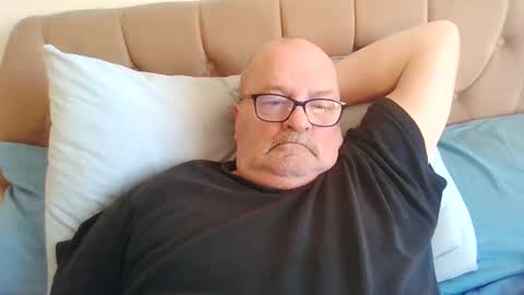 Snapshot of old_fkr chatting on January 18, 2025, 9:24 am old_fkr online show from January 18, 2025, 9:24 am