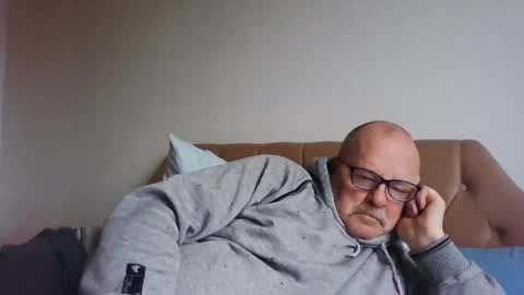 Snapshot of old_fkr chatting on January 23, 2025, 10:22 am old_fkr online show from January 23, 2025, 10:22 am