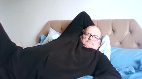 Snapshot of old_fkr chatting on March 2, 2025, 3:27 pm old_fkr online show from March 2, 2025, 3:27 pm