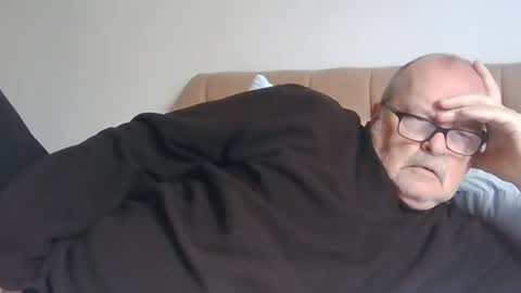 old_fkrr_ online show from October 7, 2025, 8:55 am