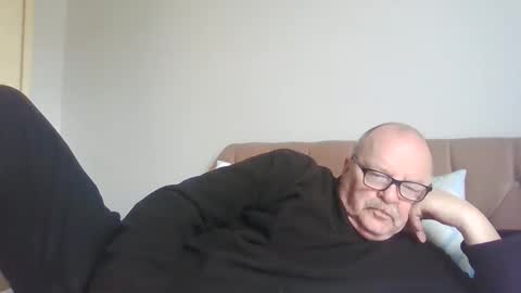 old_fkrr_ online show from March 2, 2026, 12:34 pm