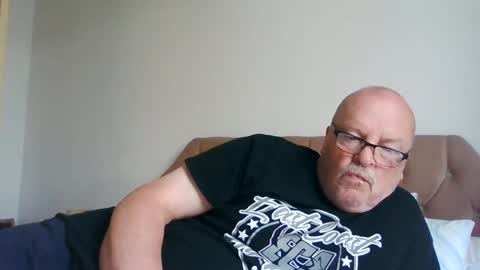old_fkrr_ online show from July 7, 2026, 10:19 am
