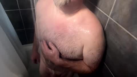 Snapshot of oldbones2 chatting on September 11, 2025, 12:00 am oldbones2 online show from September 11, 2025, 12:00 am