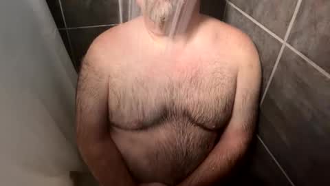 Snapshot of oldbones2 chatting on September 15, 2025, 1:05 am oldbones2 online show from September 15, 2025, 1:05 am