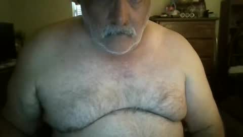 oldcockforyngladies online show from May 22, 2026, 10:43 am