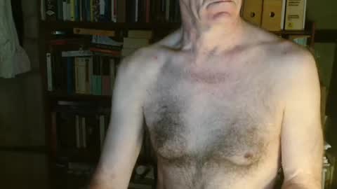 oldhairybastard online show from June 28, 2026, 10:27 pm