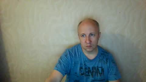 figaro online show from March 9, 2025, 4:44 pm