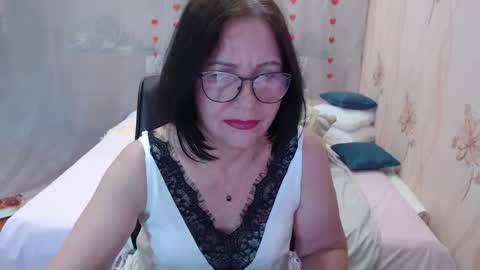OlgaHottie online show from October 16, 2025, 11:06 pm