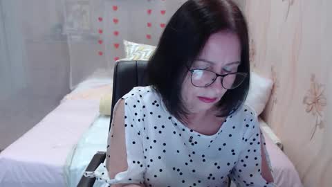 OlgaHottie online show from November 17, 2025, 10:59 pm