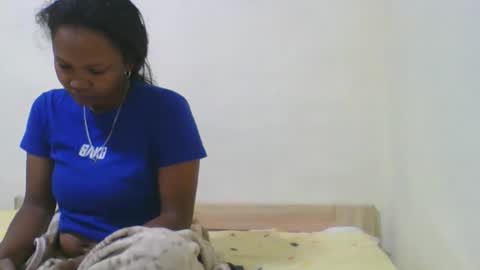 olgamariah203875 online show from April 12, 2026, 8:30 am