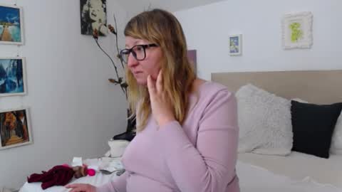 Olga Pavlova online show from February 3, 2026, 12:43 pm