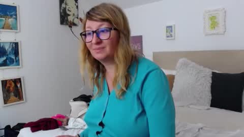 Olga Pavlova online show from February 7, 2026, 1:37 pm