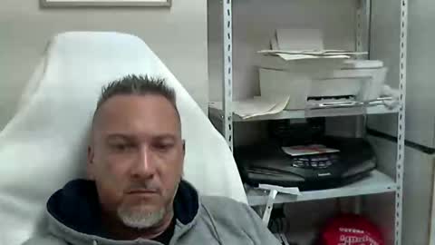 Snapshot of olimpio1230 chatting on October 31, 2025, 7:59 pm olimpio1230 online show from October 31, 2025, 7:59 pm