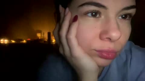 Oil online show from December 30, 2024, 4:29 pm